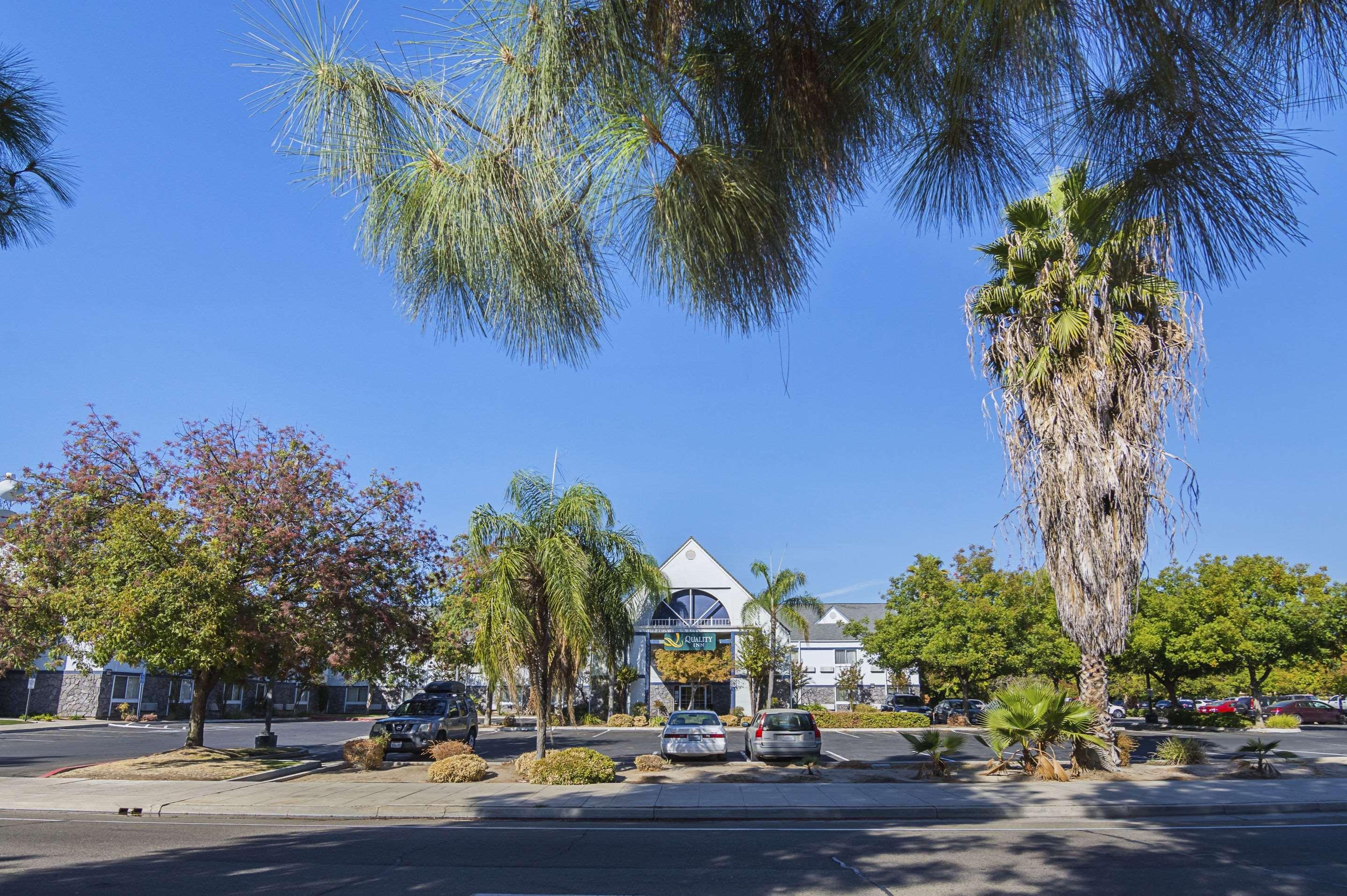 Quality Inn Fresno Yosemite Airport Ngoại thất bức ảnh