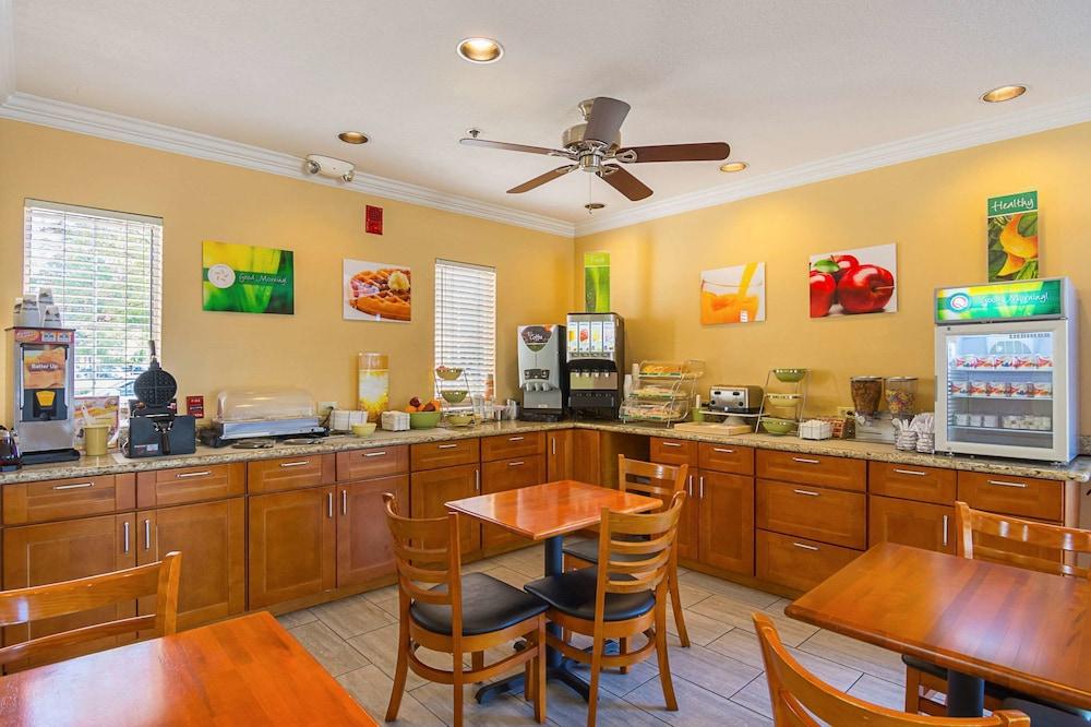 Quality Inn Fresno Yosemite Airport Ngoại thất bức ảnh