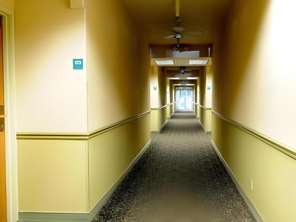 Quality Inn Fresno Yosemite Airport Ngoại thất bức ảnh
