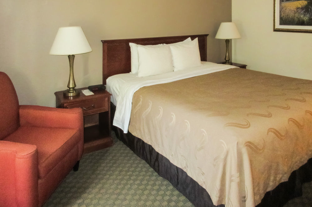 Quality Inn Fresno Yosemite Airport Ngoại thất bức ảnh